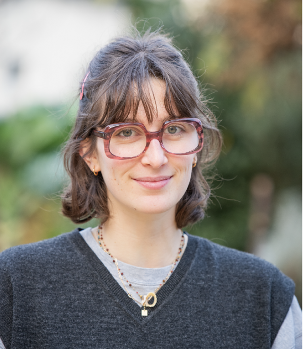 Vaste | eloise-couleur.png